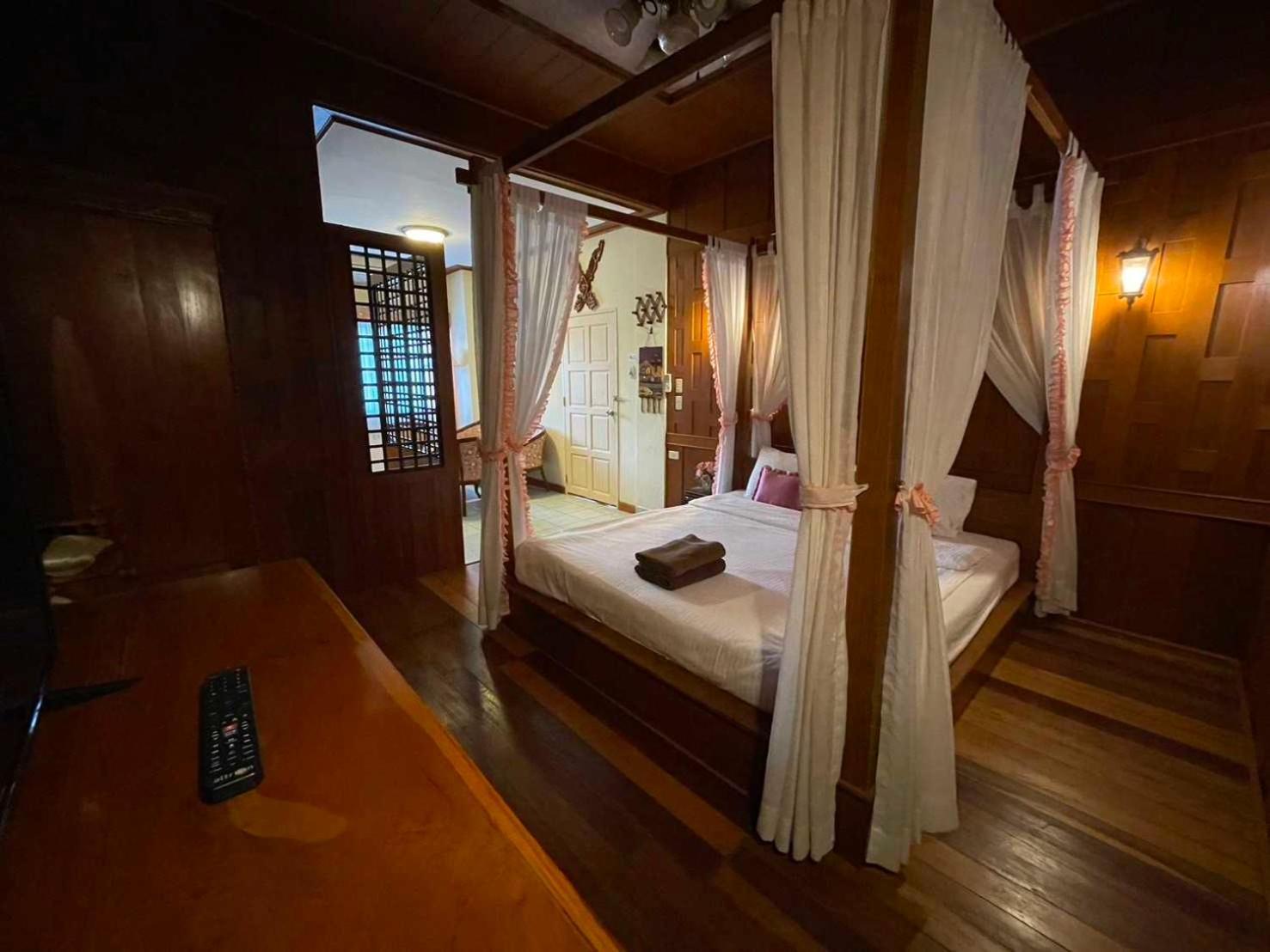 Anna Residence Jomtien Beach Exteriör bild