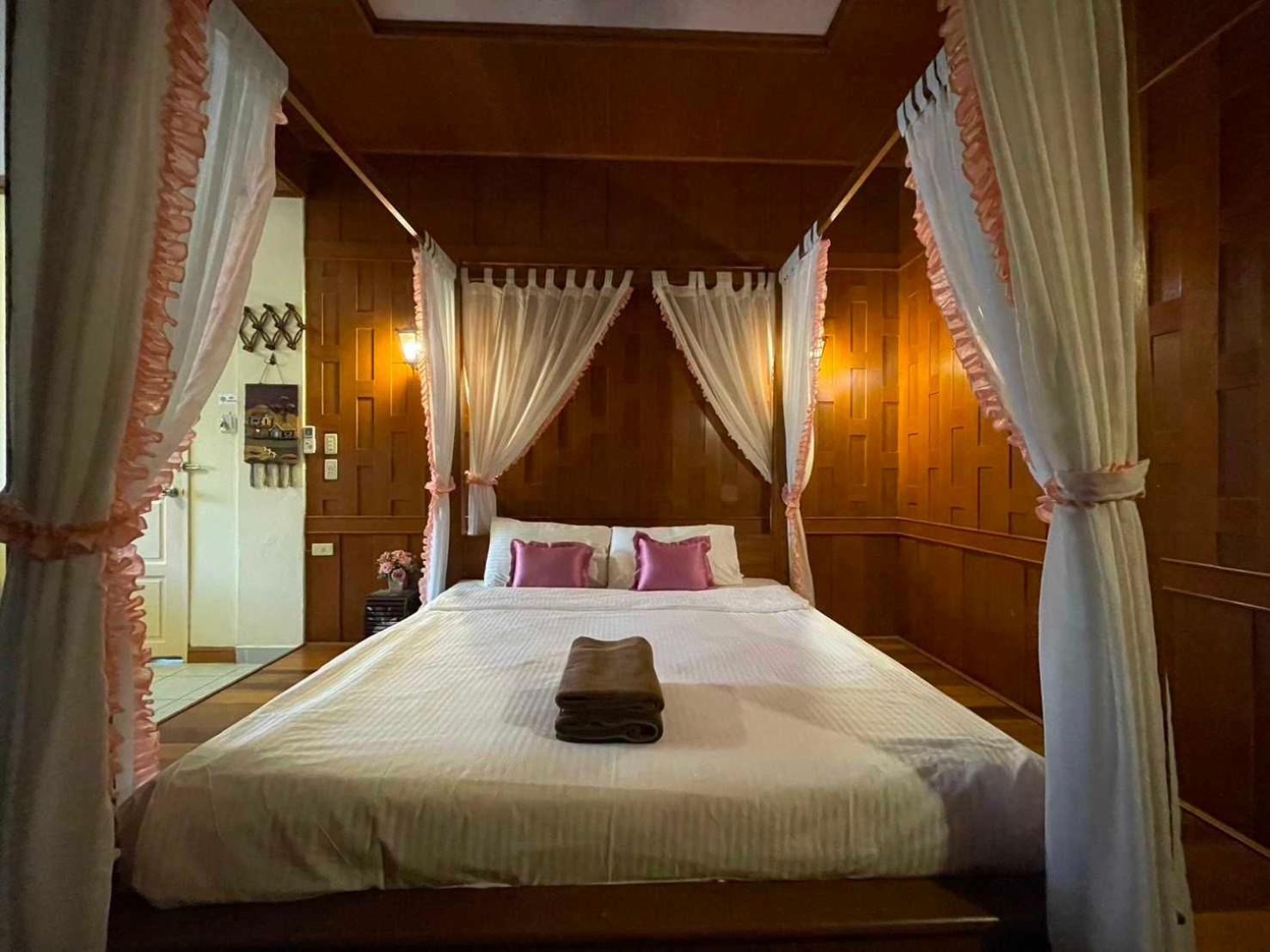 Anna Residence Jomtien Beach Exteriör bild